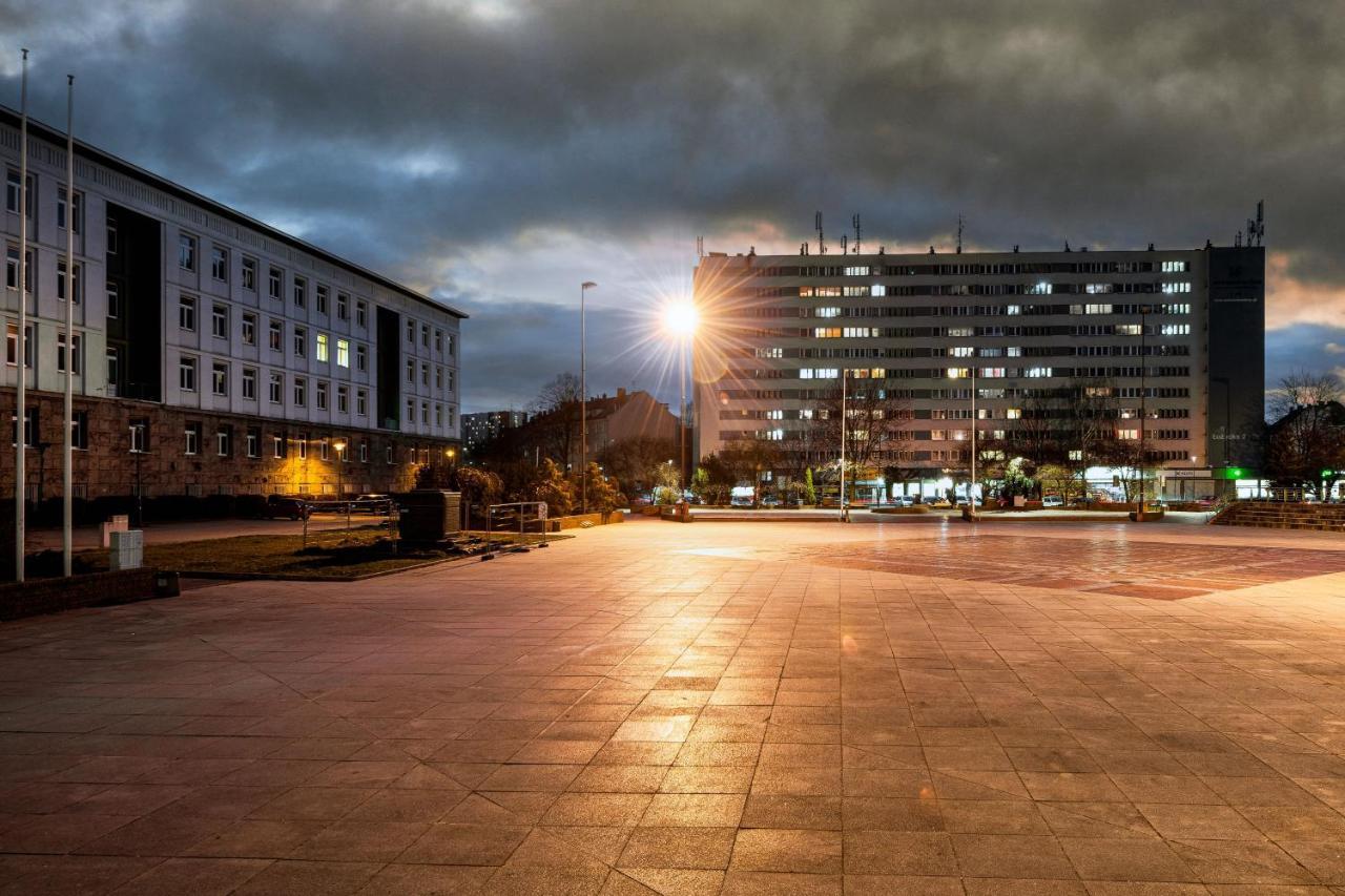 Kairos Apartments - Gold - Darmowy Parking, Scisle Centrum Gliwice Kültér fotó